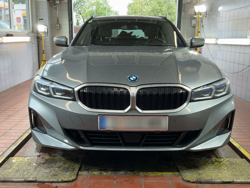 BMW 3er 320e xDrive 2022 – снимка 14