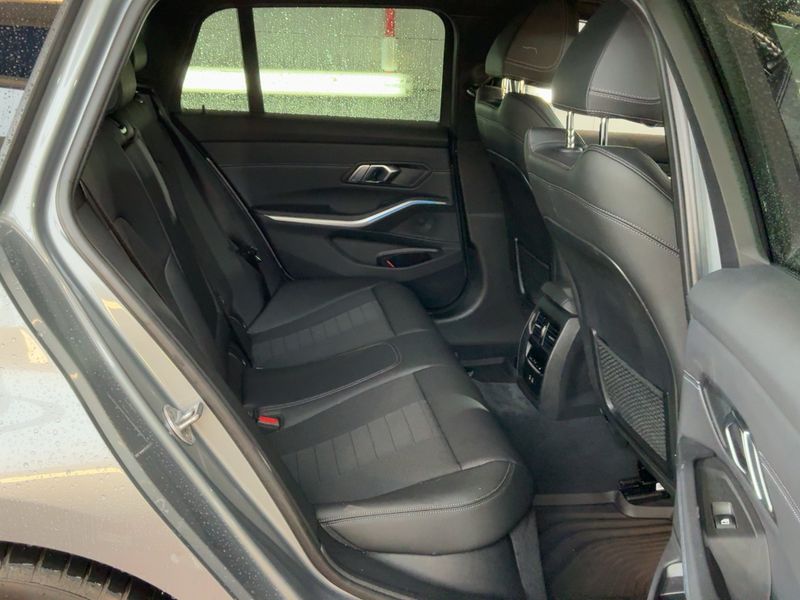 BMW 3er 320e xDrive 2022 – снимка 20