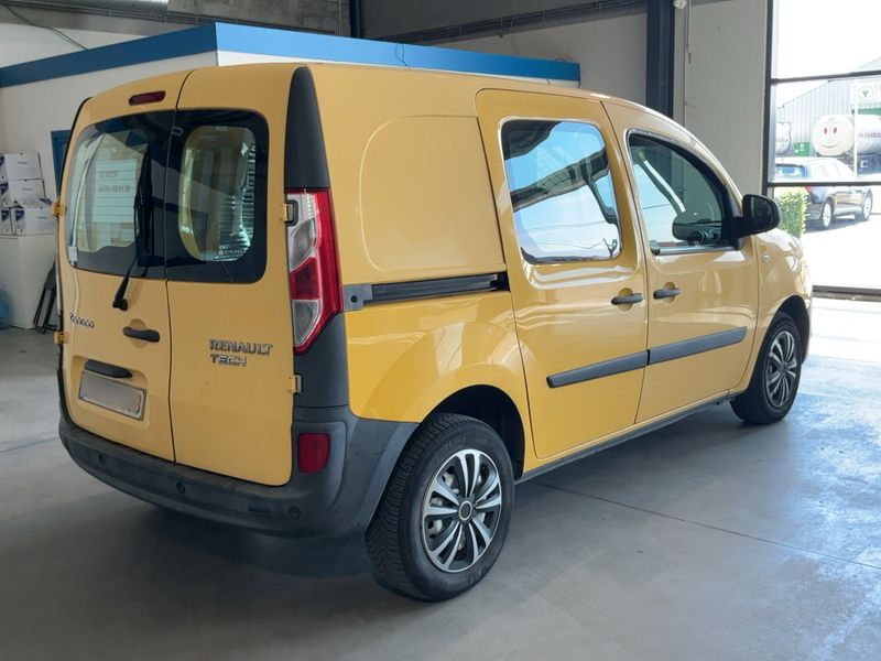 Renault Kangoo 1.5 dCi Authentique 2015 – снимка на щета