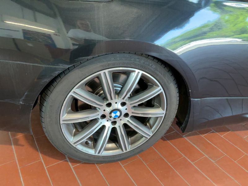BMW 3er 330d 2009 – снимка 9