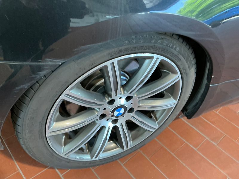 BMW 3er 330d 2009 – снимка 15