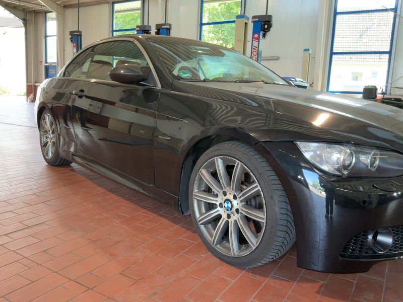 BMW 3er 330d 2009 – снимка 12