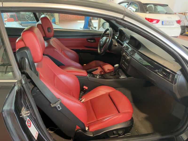 BMW 3er 330d 2009 – снимка 17
