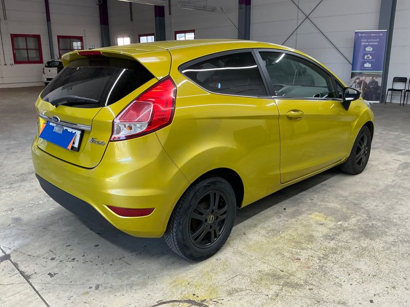 Ford Fiesta 1.0 EcoBoost Titanium 2013 – снимка 2