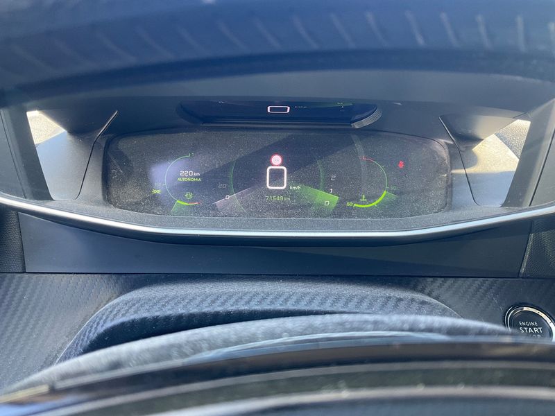 Peugeot 208 1.2 PureTech Allure 2020 – снимка 18