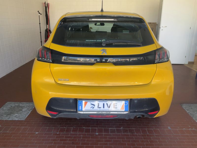 Peugeot 208 1.2 PureTech Allure 2020 – снимка 7