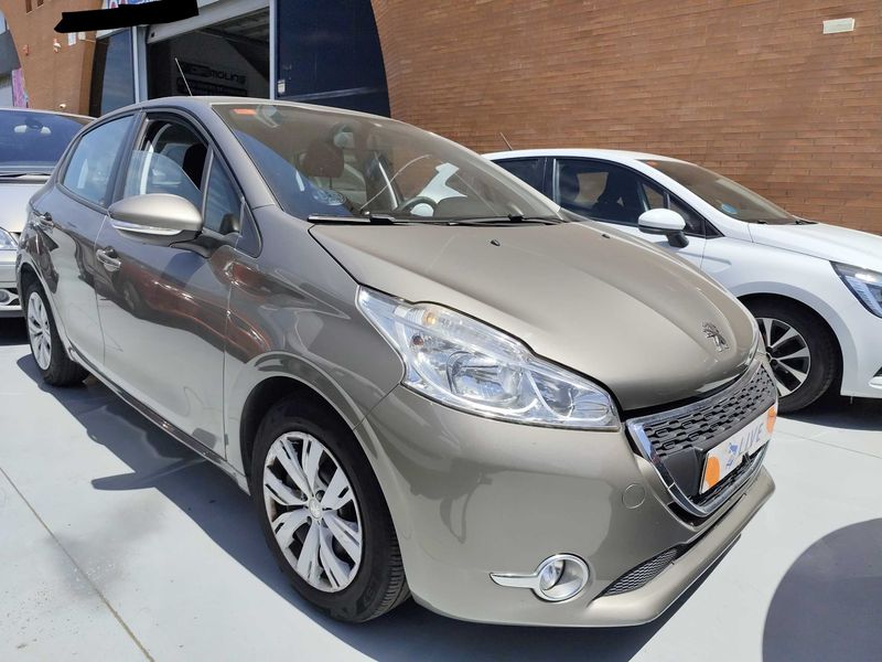 Peugeot 208 1.4 HDi Active 2014 – снимка 6