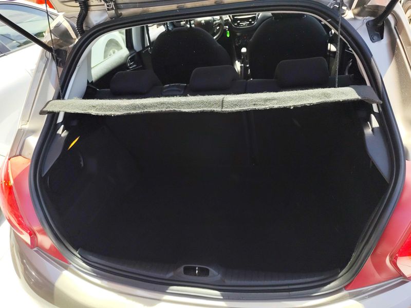 Peugeot 208 1.4 HDi Active 2014 – снимка 9