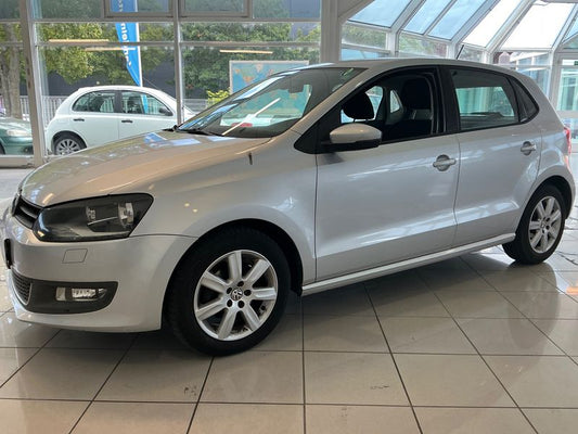Volkswagen Polo 1.6 TDI Highline BlueMotion Tech 2011 – снимка 1