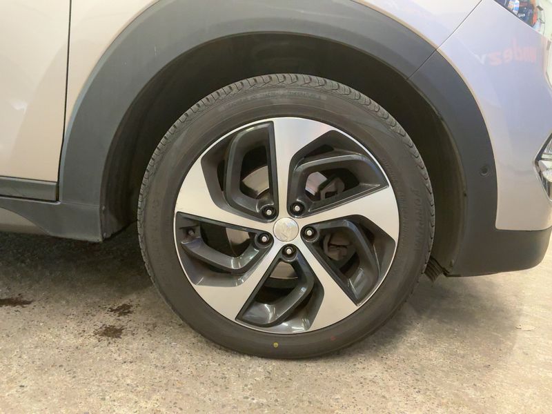 Hyundai Tucson 1.7 CRDi Executive 2WD 2016 – снимка 11