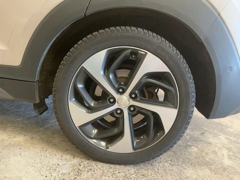 Hyundai Tucson 1.7 CRDi Executive 2WD 2016 – снимка 5