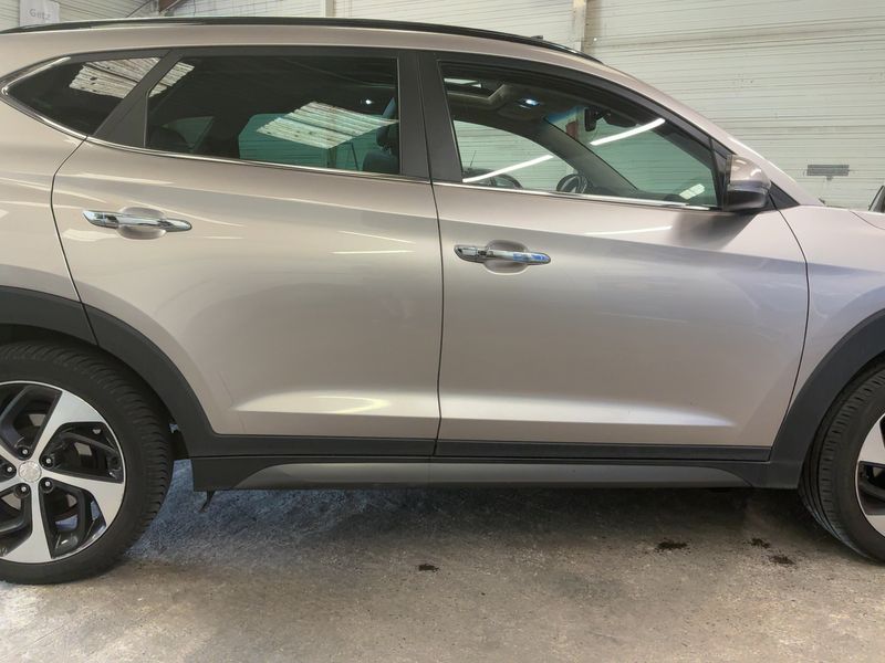 Hyundai Tucson 1.7 CRDi Executive 2WD 2016 – снимка 10