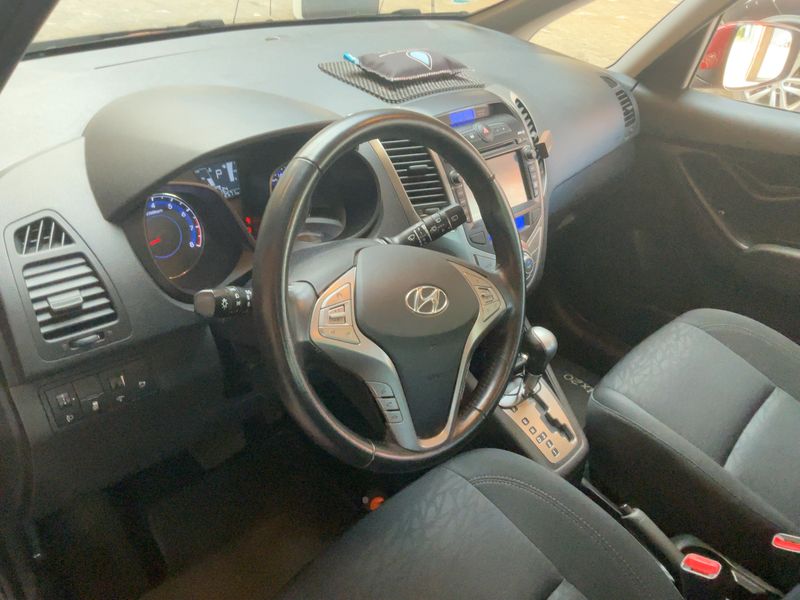 Hyundai ix20 1.6 Comfort 2013 – снимка 17