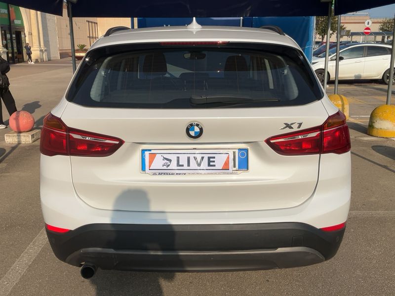 BMW X1 xDrive 18d Advantage 2016 – снимка 7