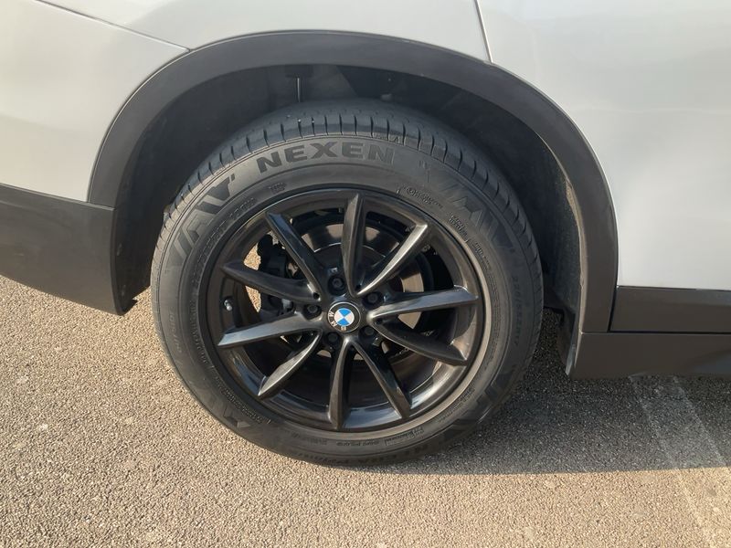 BMW X1 xDrive 18d Advantage 2016 – снимка 9
