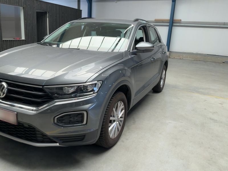 Volkswagen T-Roc 1.5 TSI ACT Style 2020 – снимка 2