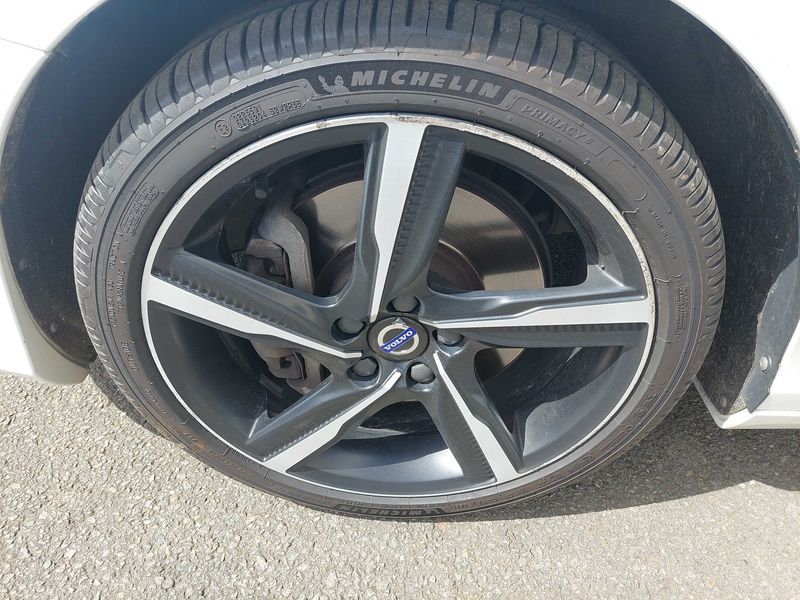 Volvo V40 2.0 D4 Momentum 2016 – снимка 29