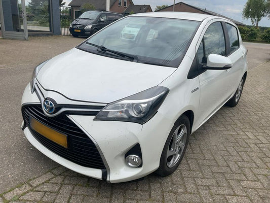 Toyota Yaris 1.5 Hybrid France 2015 – снимка 1