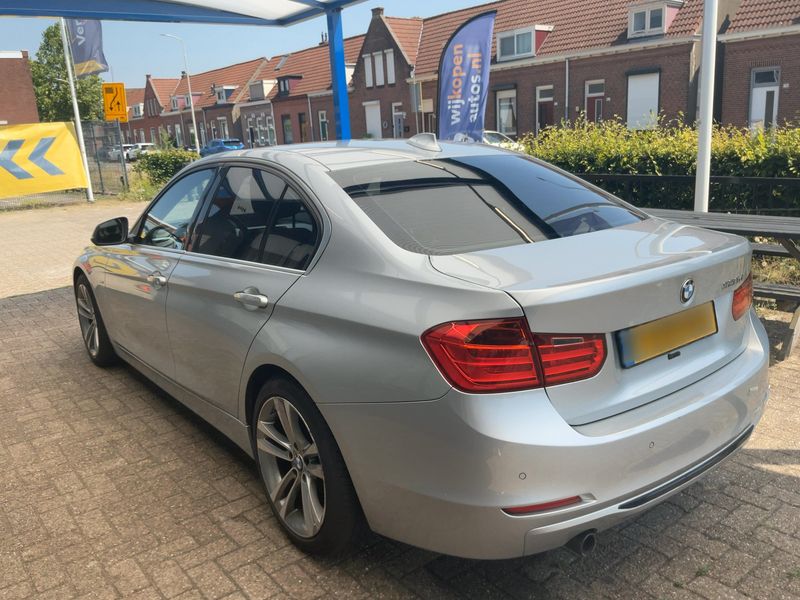 BMW 3er 320d EfficientDynamics Edition 2015 – снимка 6
