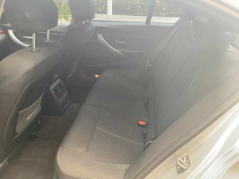 BMW 3er 320d EfficientDynamics Edition 2015 – снимка 19