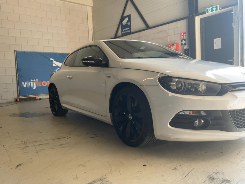 Volkswagen Scirocco 2.0 TSI Match 2013 – снимка 12