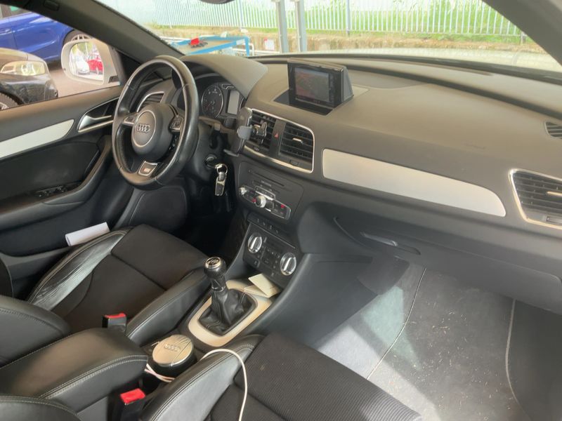Audi Q3 2.0 TDI 2012 – снимка 17
