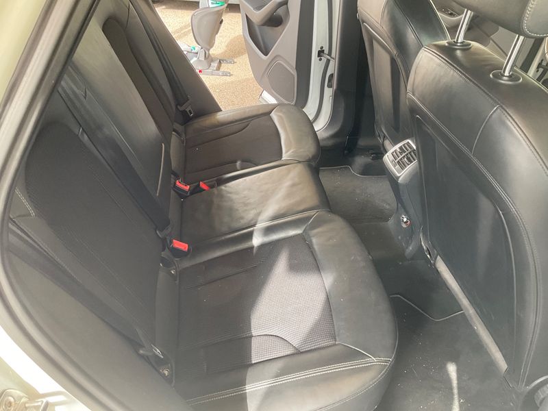 Audi Q3 2.0 TDI 2012 – снимка 19
