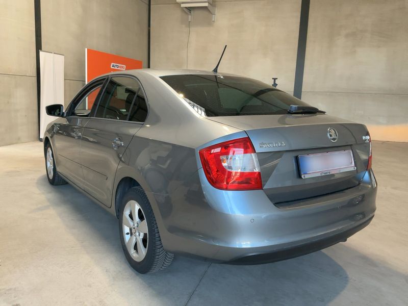 Skoda Rapid 1.2 TSI Ambition 2014 – снимка 6