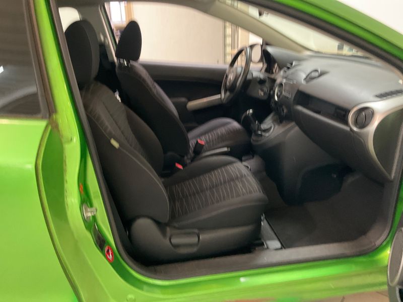 Mazda 2 1.3 Independence Sport 2009 – снимка 3