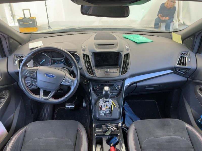 Ford Kuga 2.0 TDCi ST-Line 2019 – снимка 17