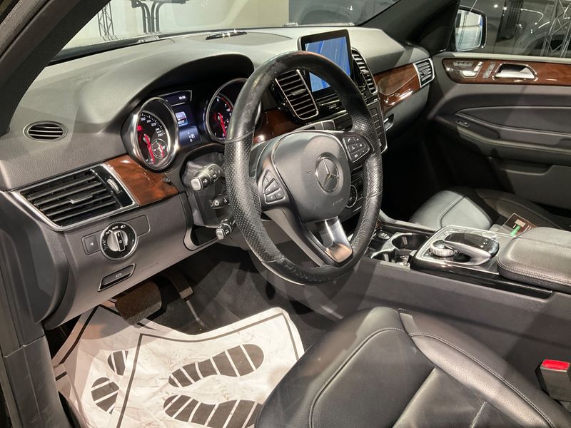 Mercedes-Benz GLE-Klasse GLE 400 4Matic AMG Line 2018 – снимка 37
