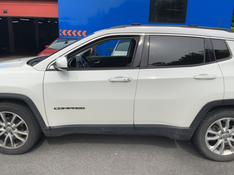 Jeep Compass 1.3 T-GDi Limited FWD 2020 – снимка 4