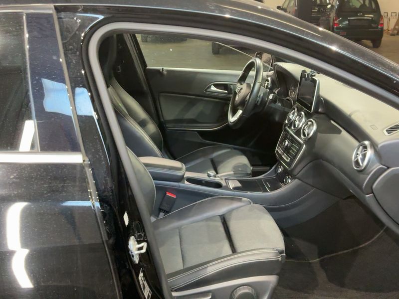 Mercedes-Benz A-Klasse A 200 BlueEfficiency Style 2016 – снимка 16