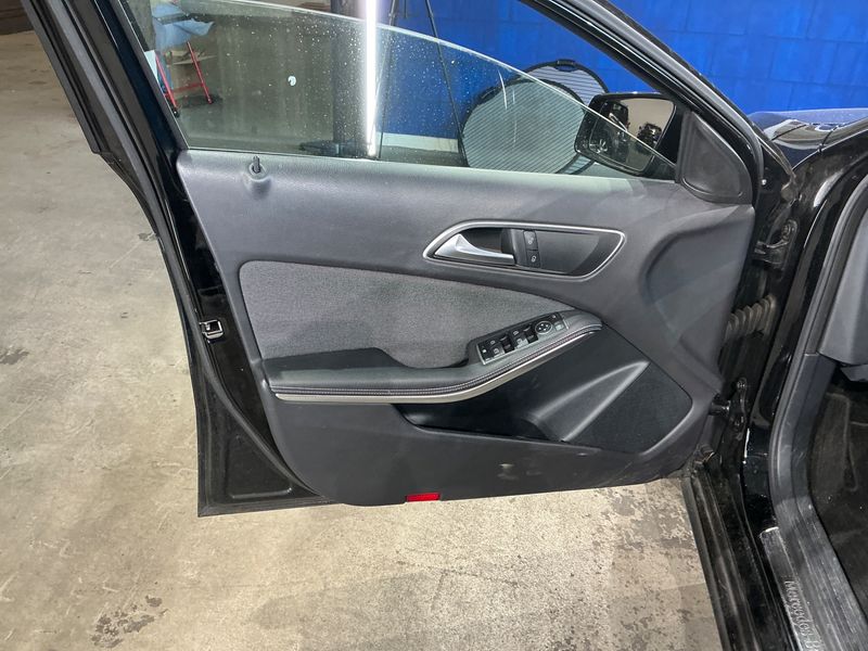 Mercedes-Benz A-Klasse A 200 BlueEfficiency Style 2016 – снимка 33