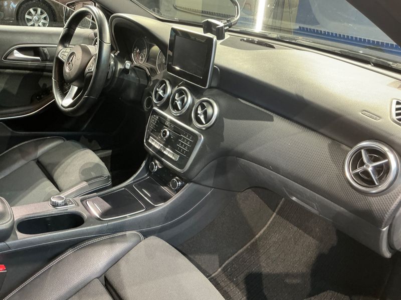 Mercedes-Benz A-Klasse A 200 BlueEfficiency Style 2016 – снимка 34