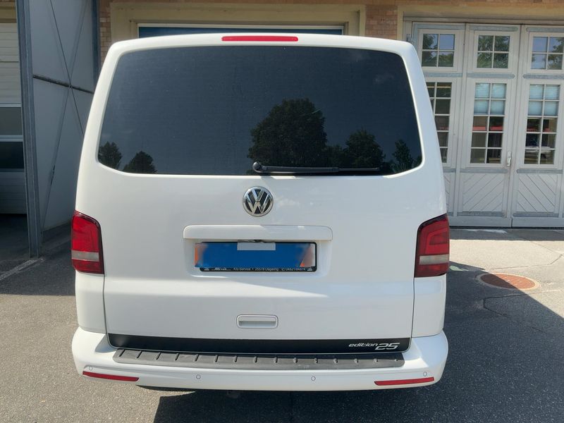 Volkswagen T5 Multivan 2.0 TDI Edition 25 2012 – снимка 7