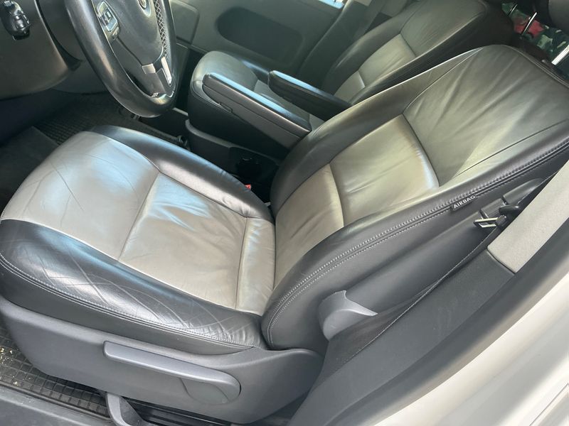 Volkswagen T5 Multivan 2.0 TDI Edition 25 2012 – снимка 24
