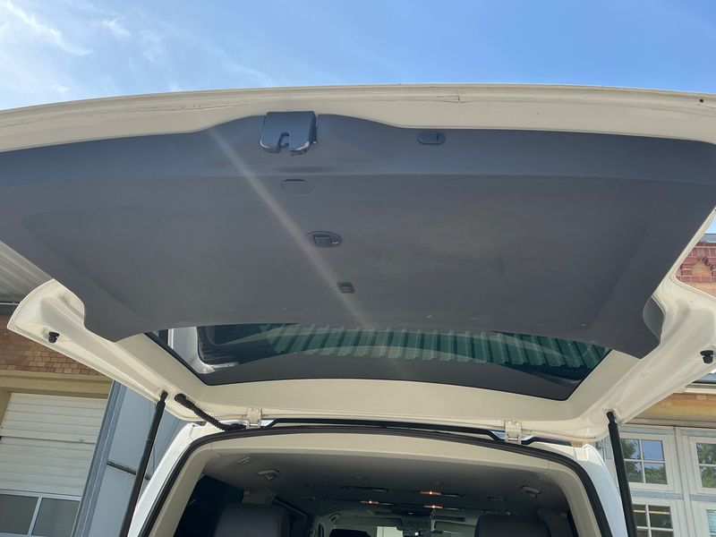 Volkswagen T5 Multivan 2.0 TDI Edition 25 2012 – снимка 31