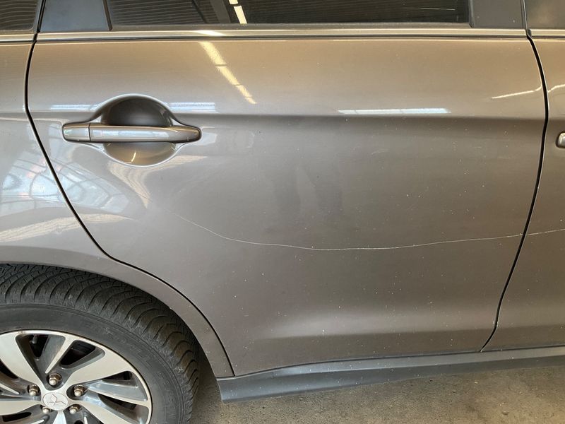 Mitsubishi ASX 1.8 DI-D Plus 2WD 2015 – снимка 24