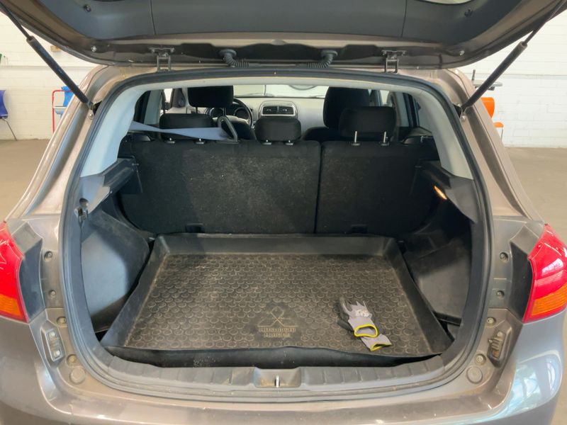 Mitsubishi ASX 1.8 DI-D Plus 2WD 2015 – снимка 15