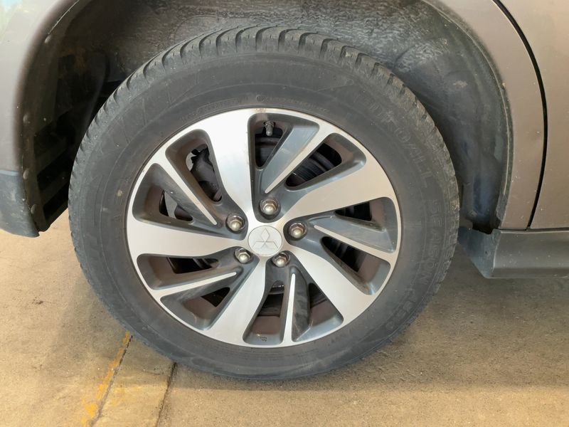 Mitsubishi ASX 1.8 DI-D Plus 2WD 2015 – снимка 9