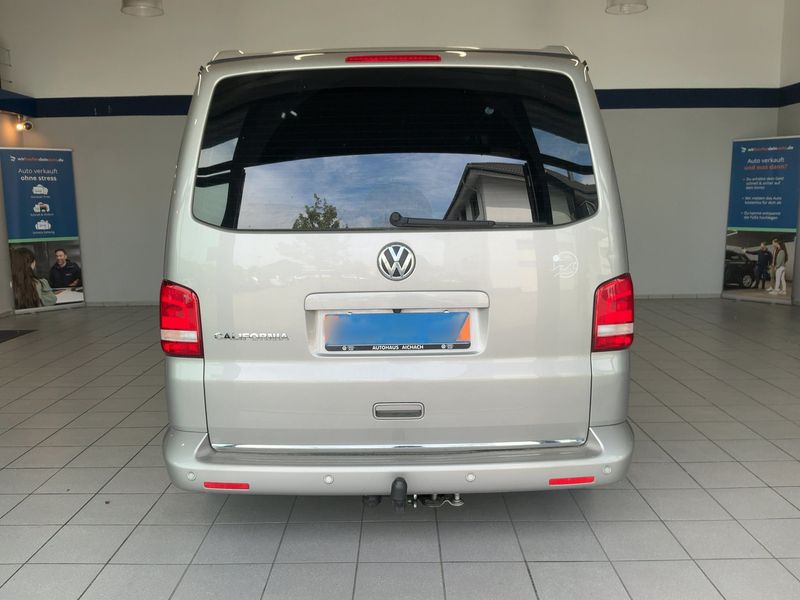 Volkswagen T5 California 2.0 TDI Comfortline Europe 2011 – снимка 7