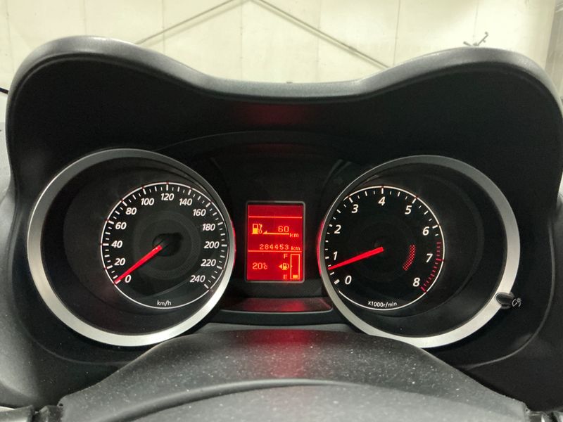 Mitsubishi Lancer 1.8 DOHC Invite 2010 – снимка 4