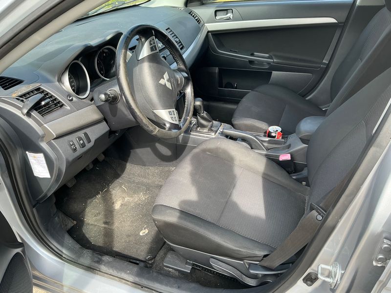 Mitsubishi Lancer 1.8 DOHC Invite 2010 – снимка на щета