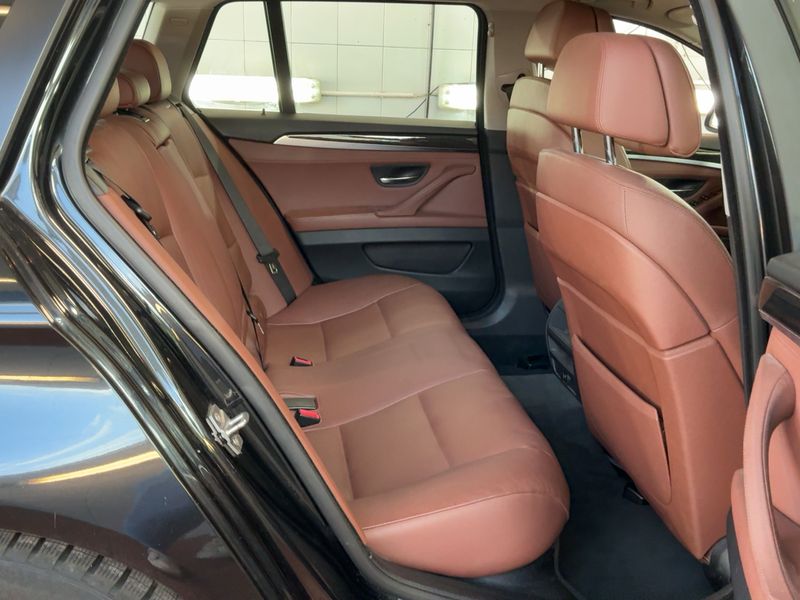BMW 5er 530d 2010 – снимка 14