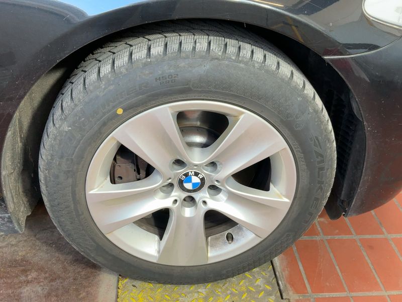 BMW 5er 530d 2010 – снимка 20