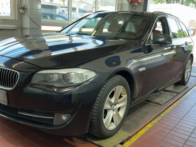 BMW 5er 530d 2010