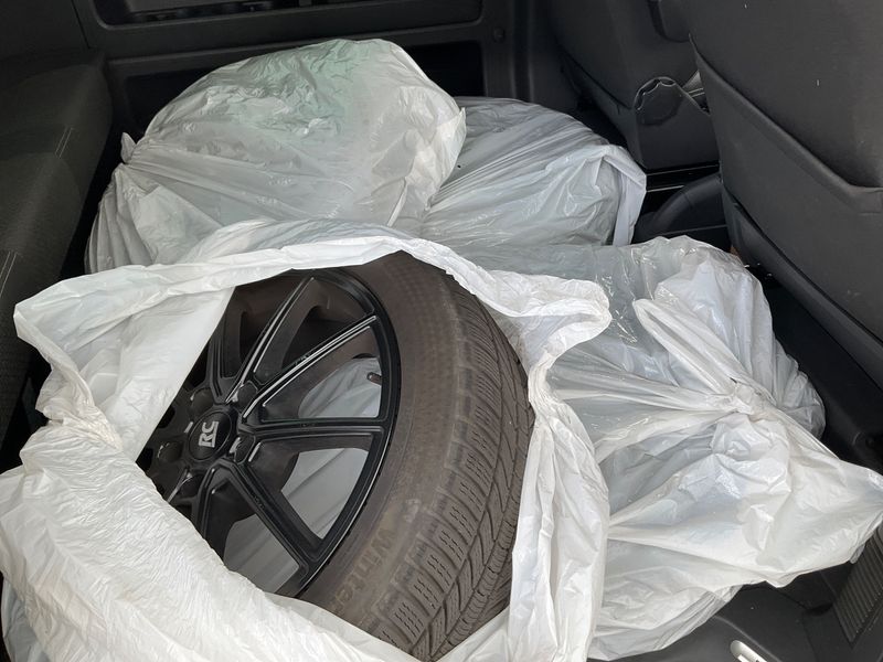 Volkswagen T6 California 2.0 TDI Beach Edition 4Motion 2019 – снимка 15