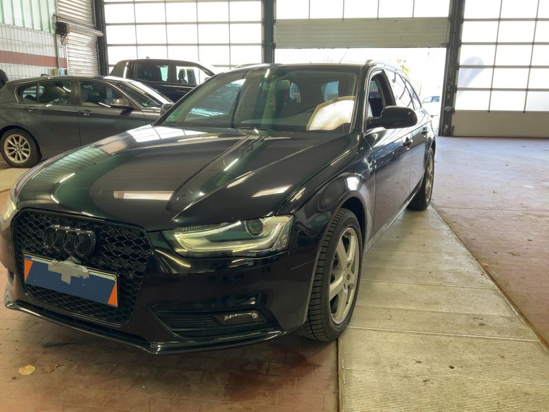 Audi A4 2.0 TDI Ambiente 2015 – снимка 1