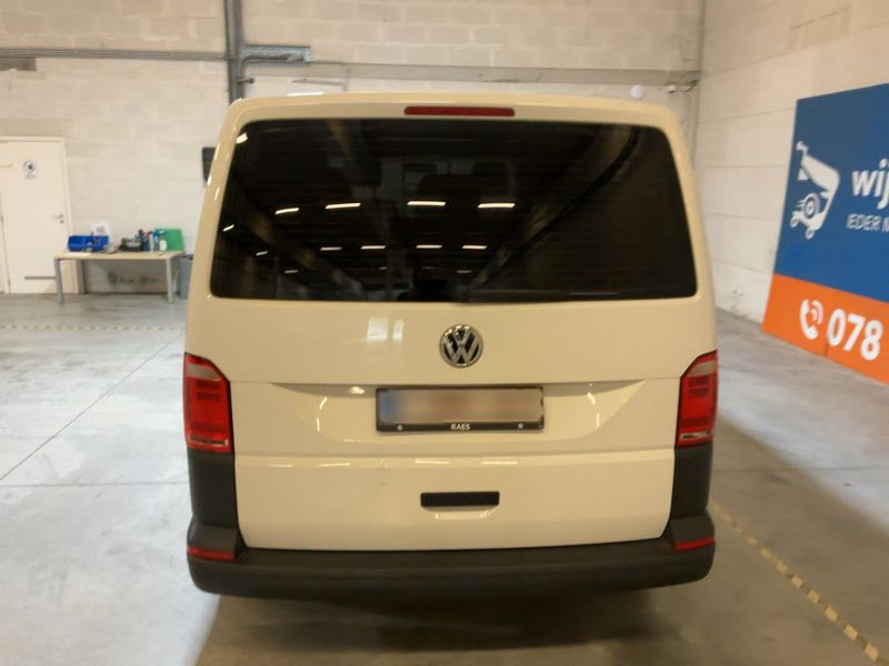 Volkswagen T6 Kombi 2.0 TDI 2018 – снимка 7